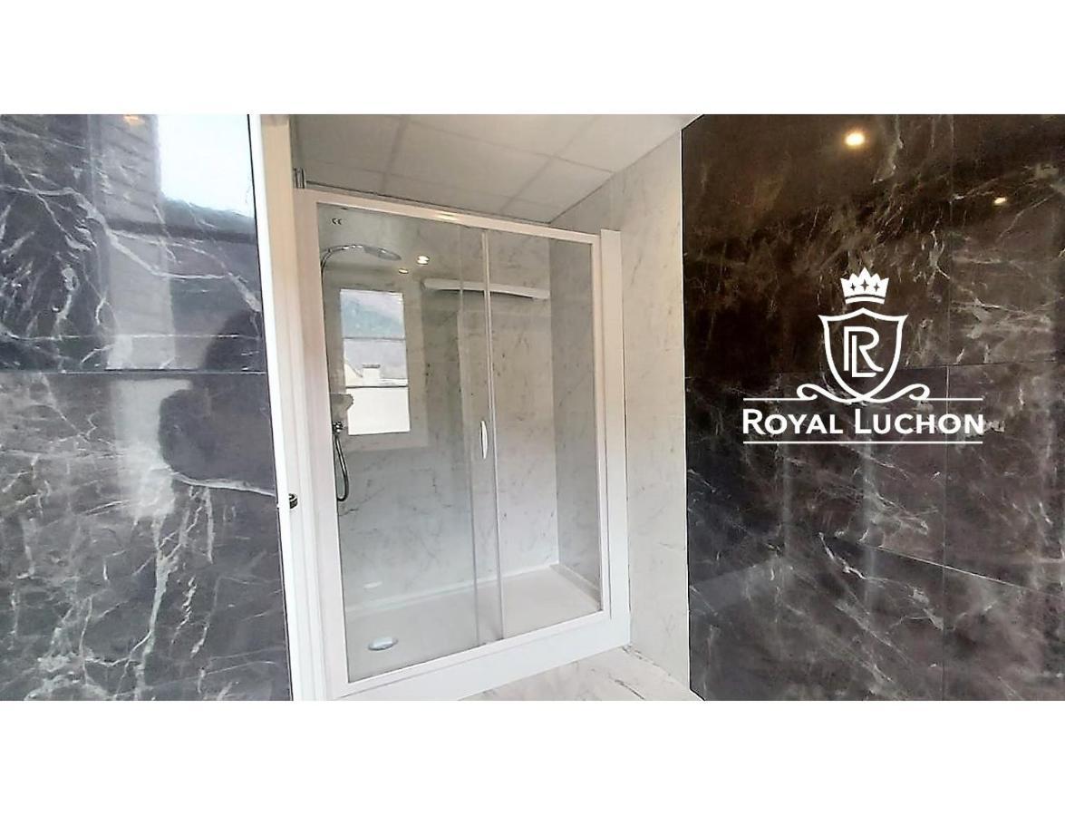 Апарт отель Royal Luchon Bagneres-de-Luchon Экстерьер фото
